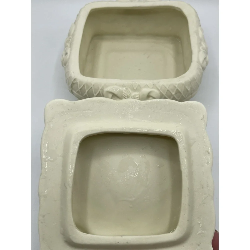 Vintage Ornate Victorian Bisque Keepsake Trinket Box Detailed
